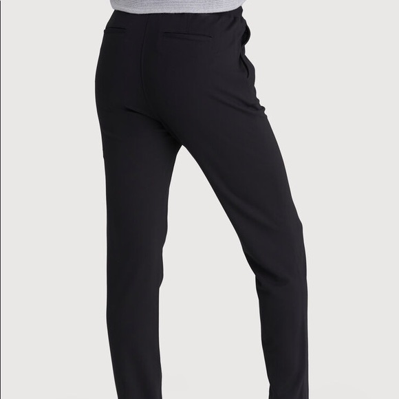 Kit and Ace Made to Move Pants (NWT) - Picture 2 of 6